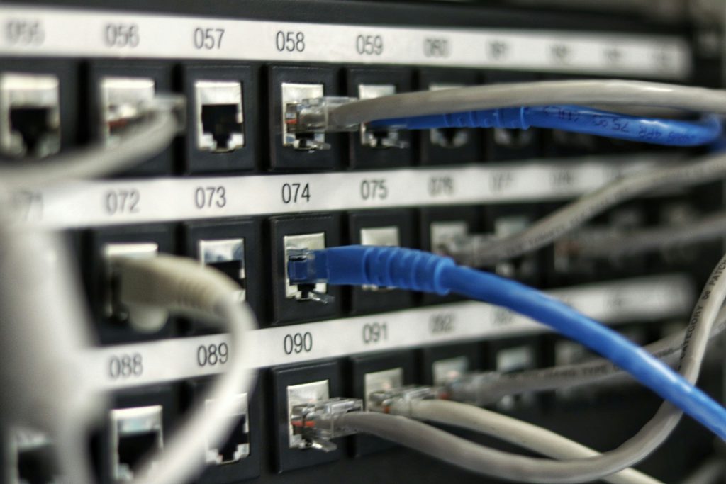 Infraestructura de Cableado Estructurado y Fibra Óptica para Áreas Técnicas