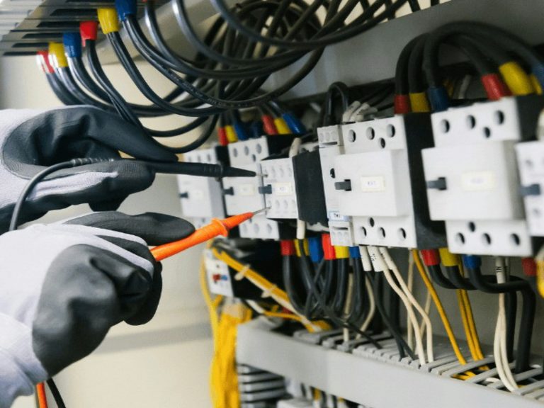 Instalaciones Eléctricas